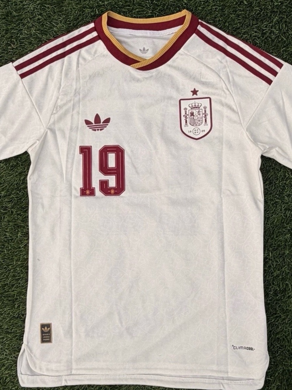 adidas White and Burgundy Spain #19 Football Jersey